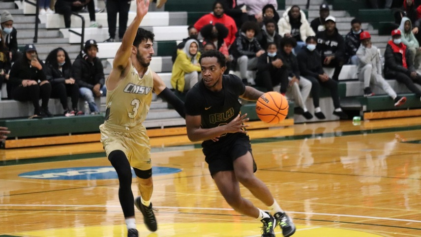 basketball player driving to the rim