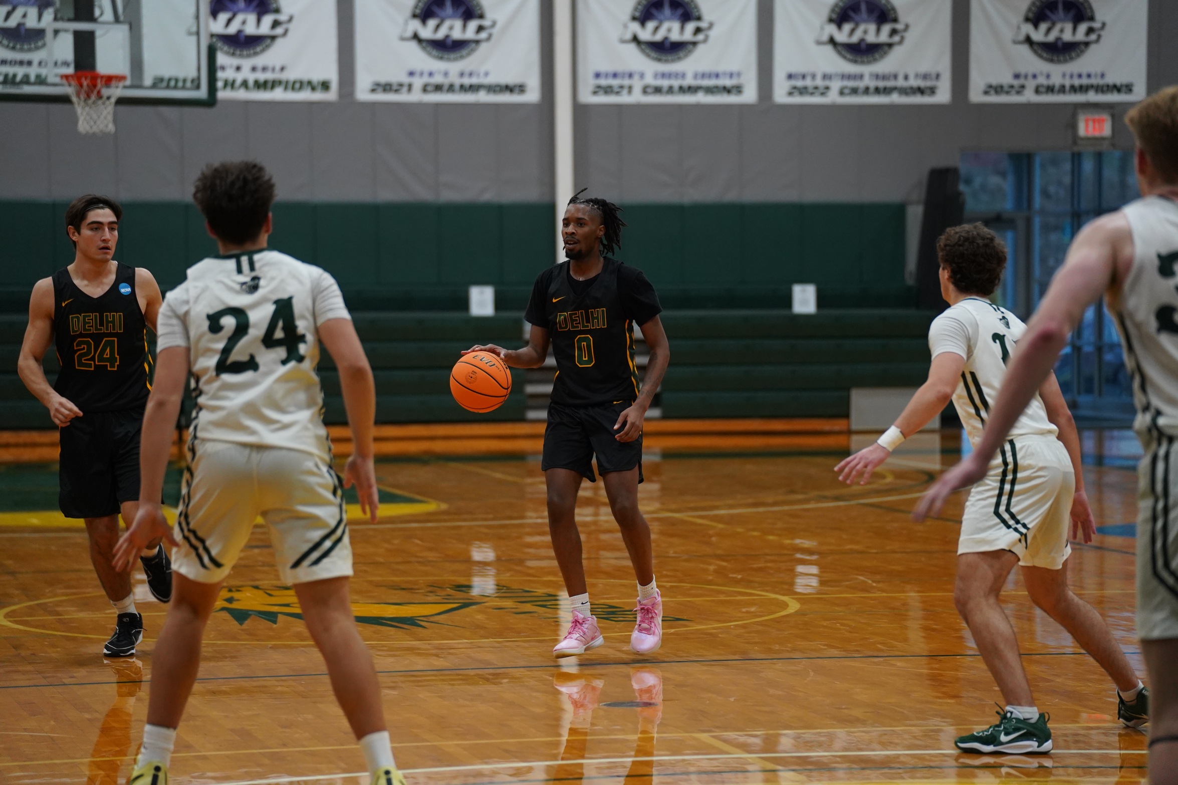 Lester McCarthy Drains Game-Winning Three to Secure Victory and Celebrates 1,000th Career Point