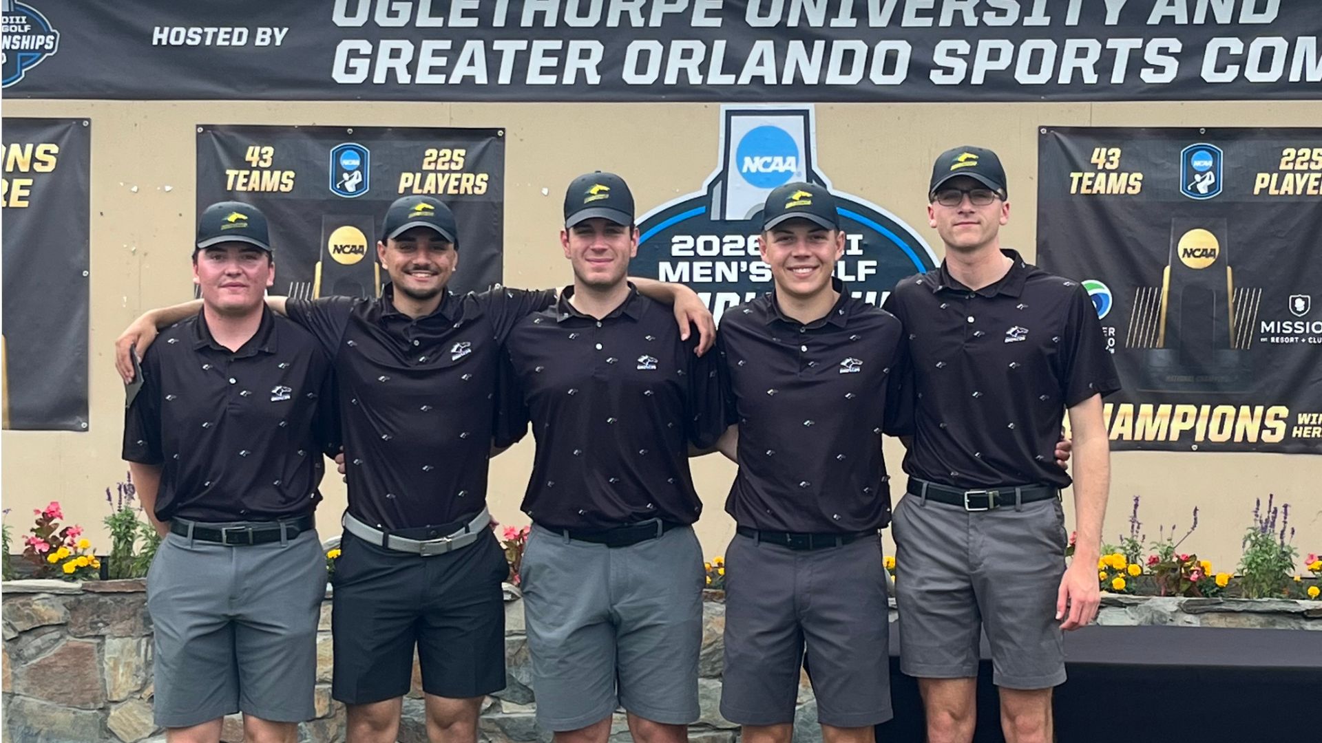 Daniels, Tecchio, Souva, Glennon, and Swartz pose together at the NCAA Championship