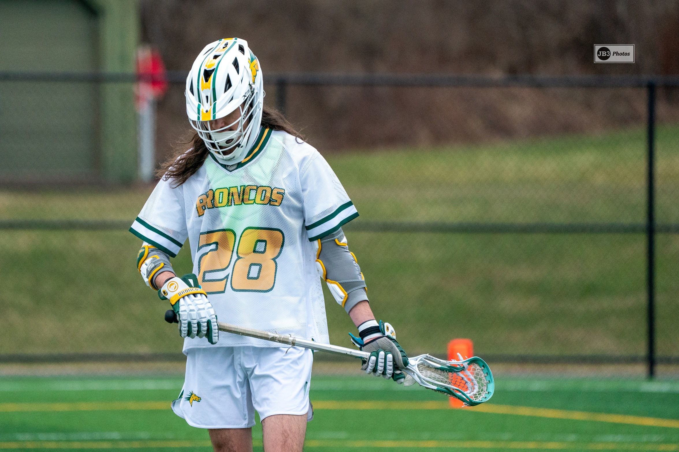 Lacrosse Explodes for 20 Unanswered Goals in Conference Rout