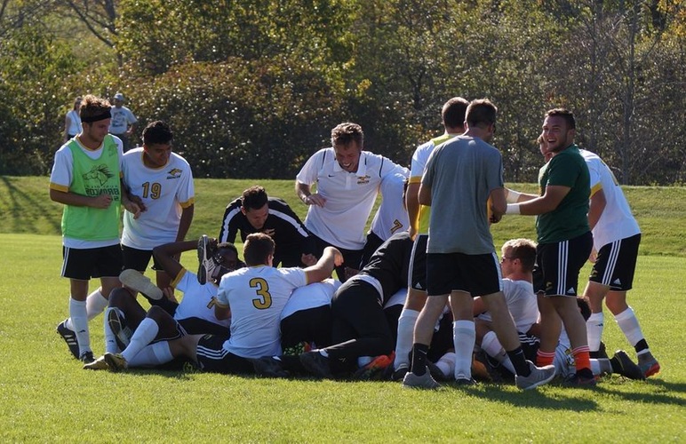 Metzko Scores in Overtime for 1-0 Win Over SUNY ESF