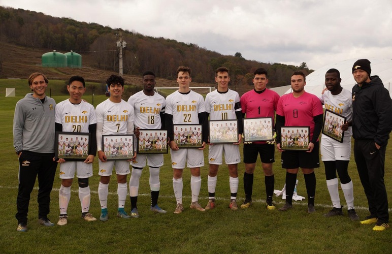 Eight Honored on Senior Day as Men Win Eighth Straight vs. New Rochelle