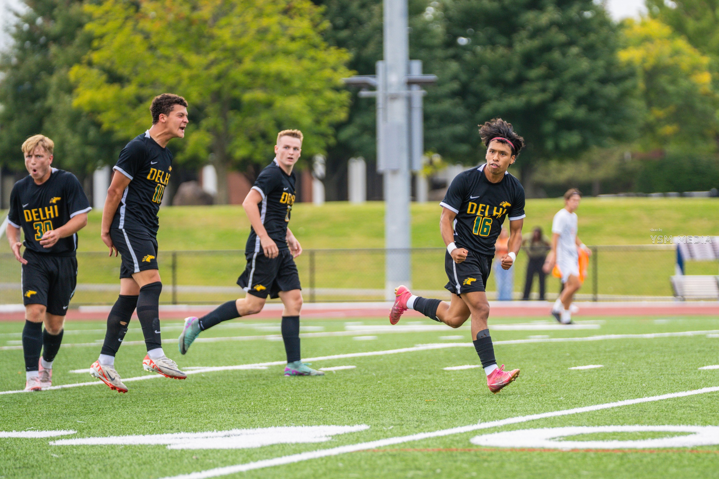 Men's Soccer Coasts To 14-0 Victory Over Lyndon