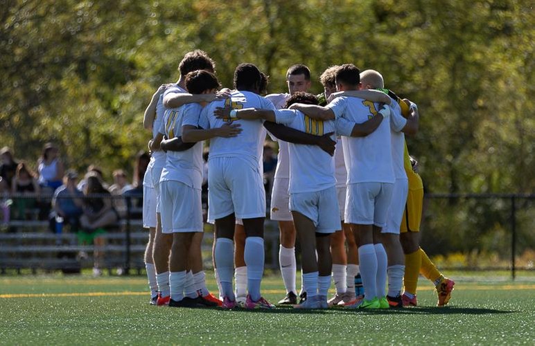 Men's Soccer Draws Oswego in 0-0 Game
