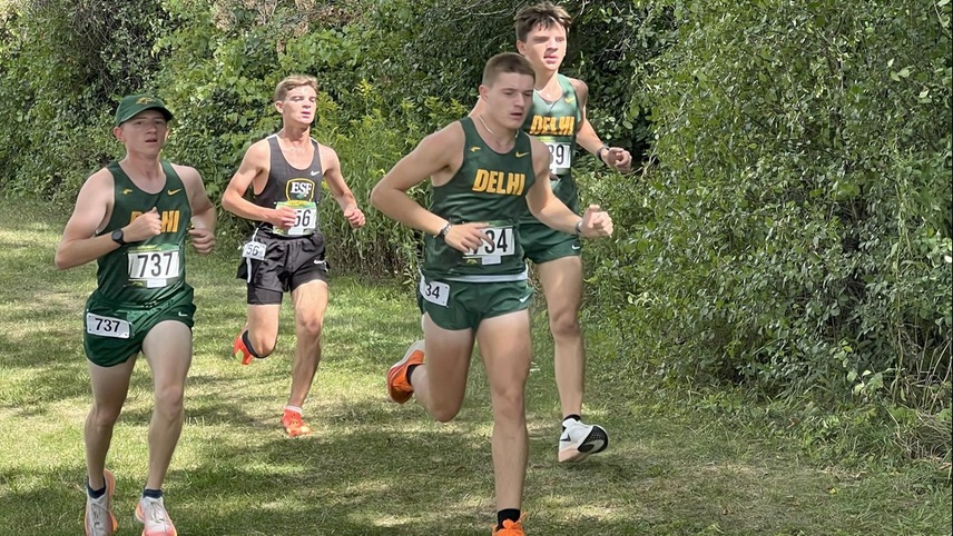Cross Country Races Well at Roberts Weslyan
