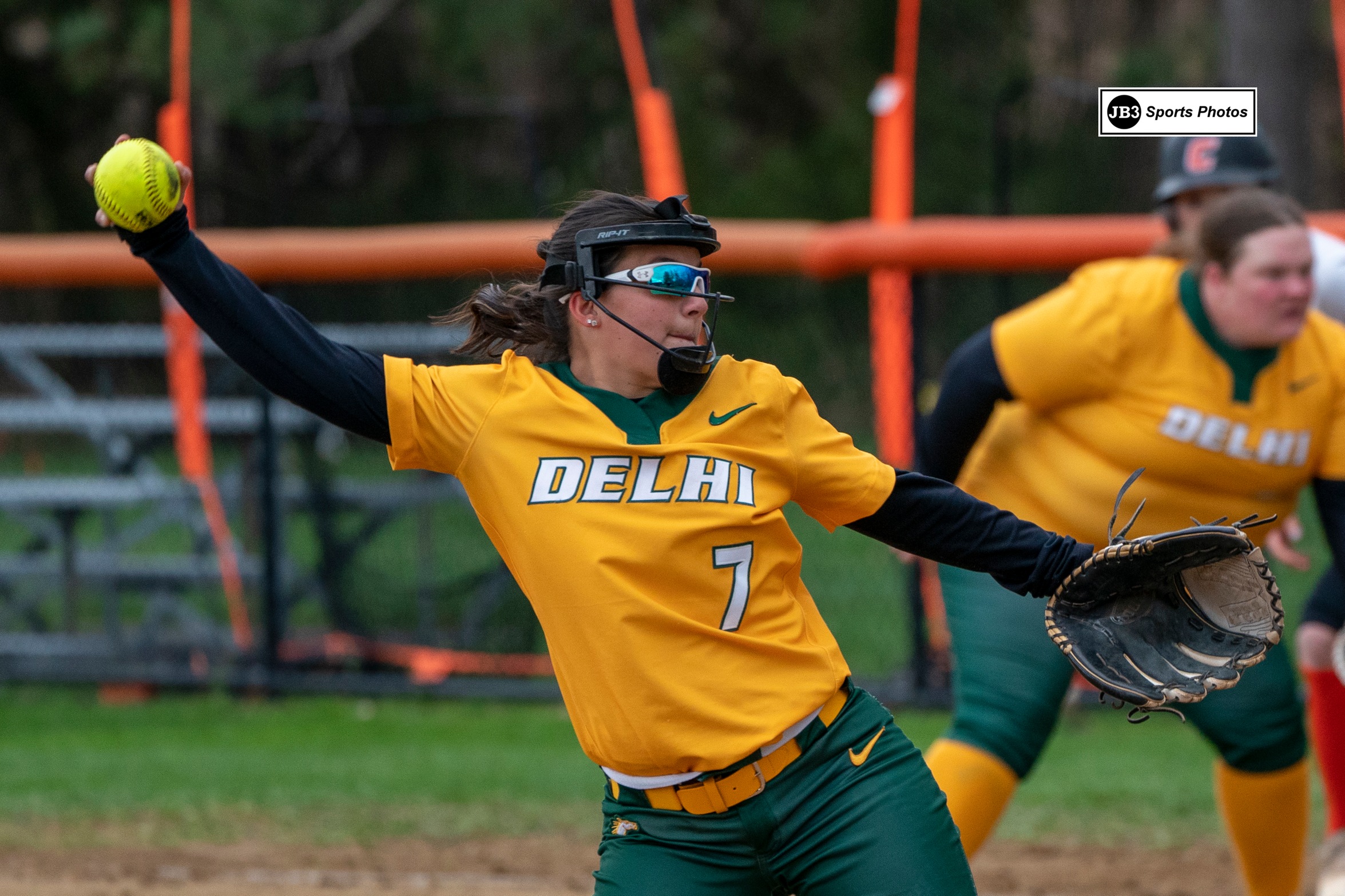 Delhi Softball fall 6-2 at SUNY Poly