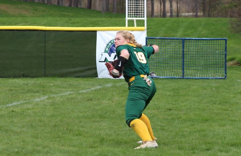 Softball Closes Out Regular Season With Sweep of VTSU Johnson