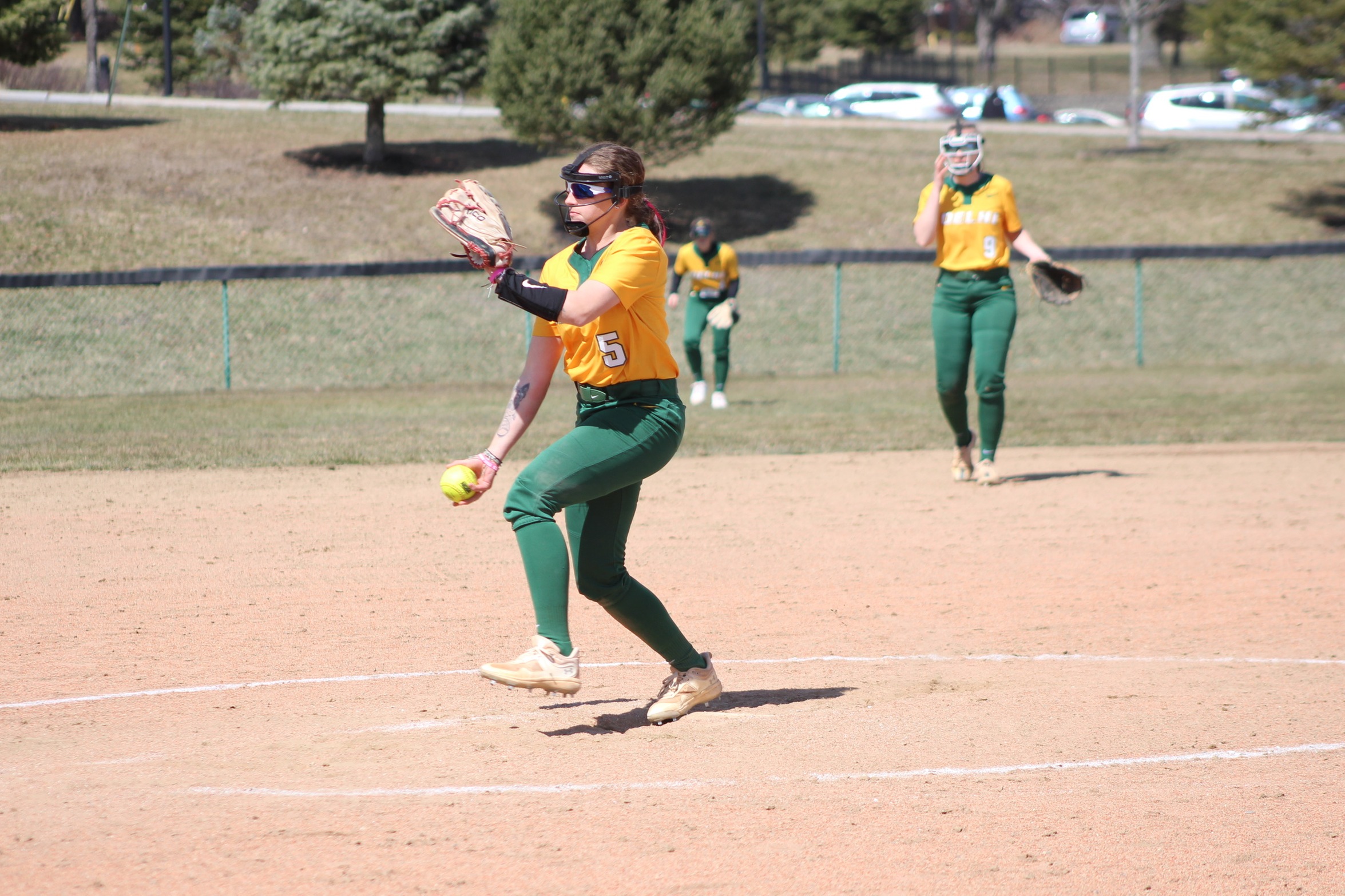 Angelina Dickel Winds Up at Thomas