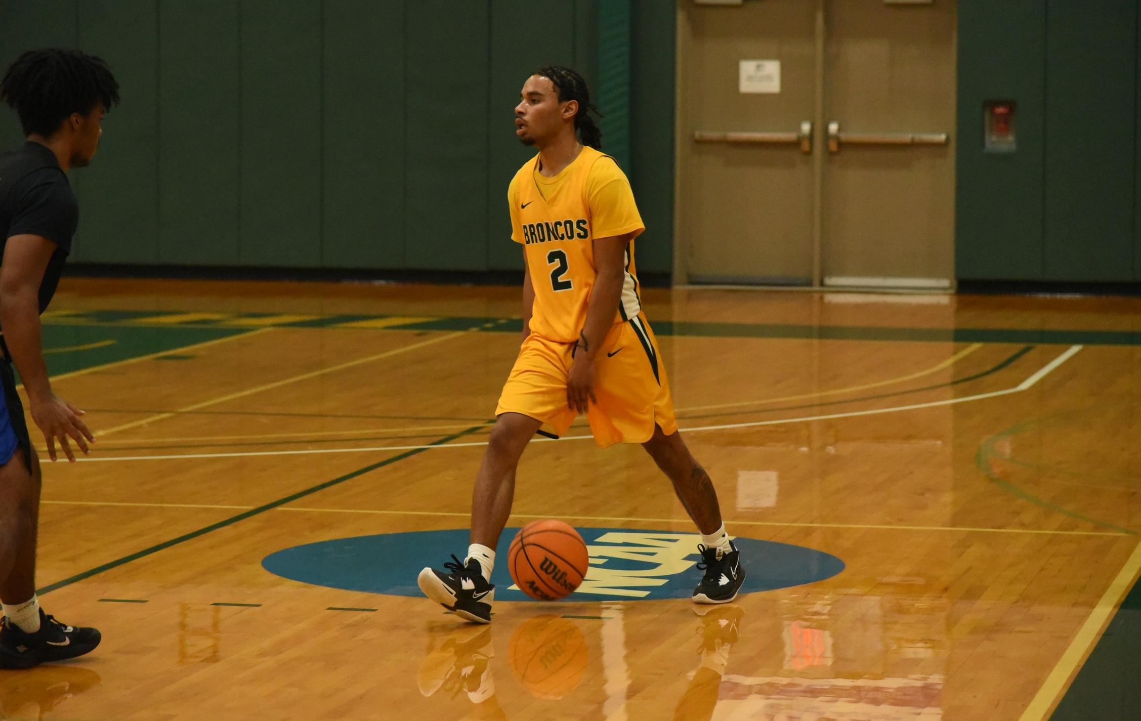 Men's Basketball wins thriller over SUNY Canton on Isiah Barnes last-second winner