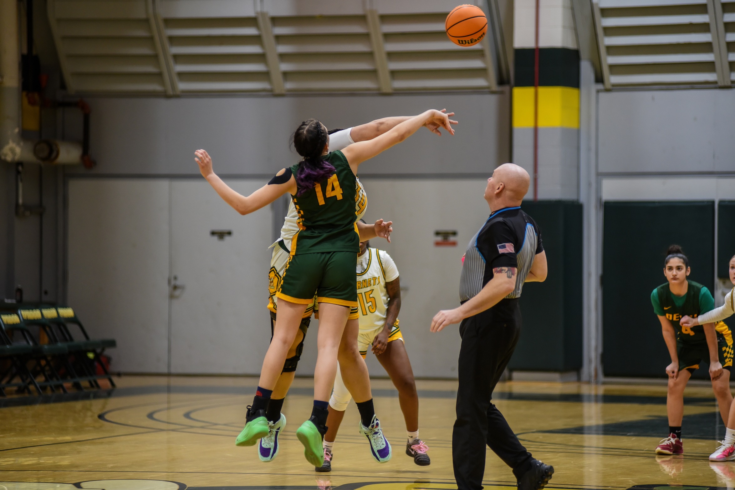 Women's Basketball Falls in Competitive Game at VTSU Johnson
