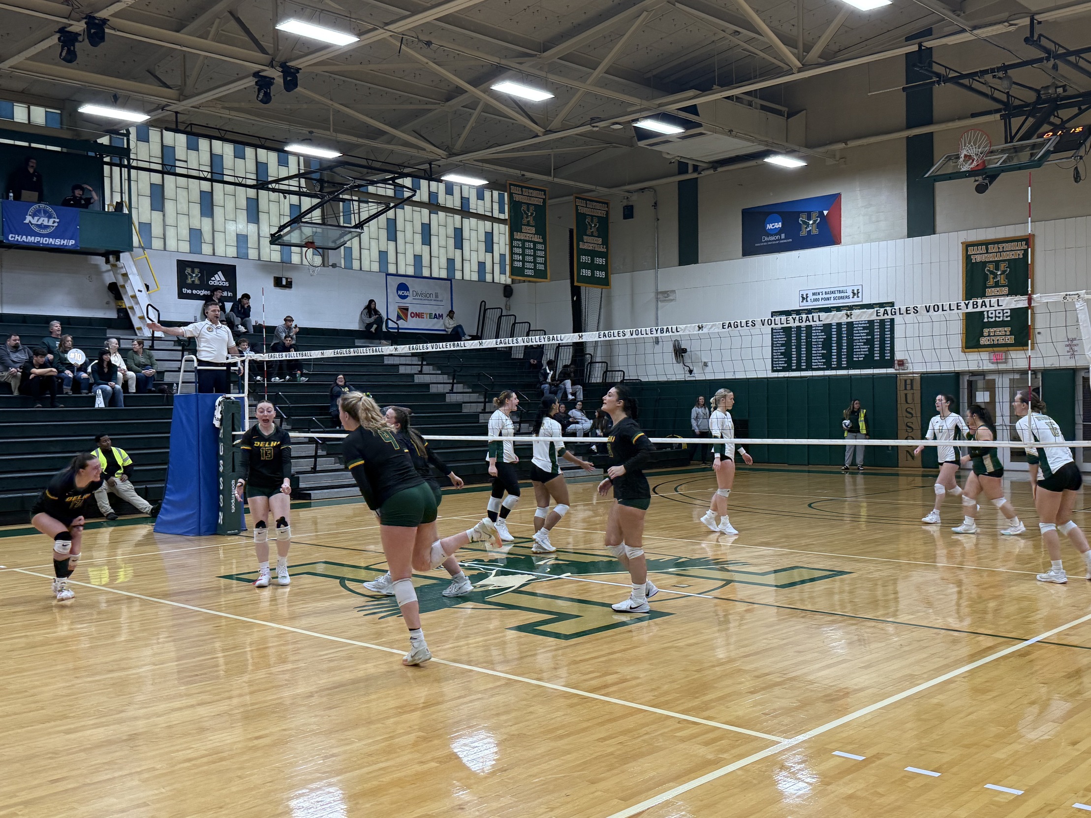 Women's Volleyball Defeats Husson, Will Face Maine Maritime Academy in NAC Championship